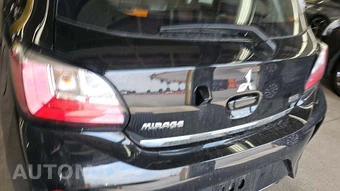 2024 Mitsubishi Mirage LE – miniatura 32