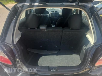 2024 Mitsubishi Mirage LE – miniatura 19