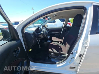 2024 Mitsubishi Mirage NOIR – miniatura 7