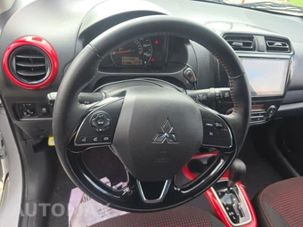2024 Mitsubishi Mirage SE - miniatura 10