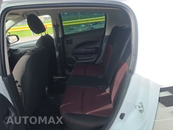 2024 Mitsubishi Mirage SE - miniatura 13