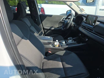 2024 Mitsubishi Outlander ES - miniatura 8