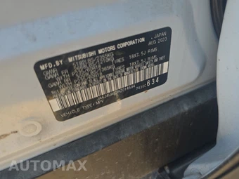 2024 Mitsubishi Outlander ES - miniatura 14