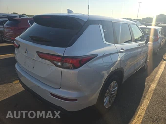 2024 Mitsubishi Outlander ES - miniatura 4