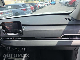 2024 Mitsubishi Outlander ES - miniatura 17