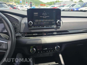 2024 Mitsubishi Outlander ES - miniatura 7