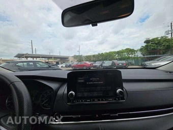 2024 Mitsubishi Outlander ES - miniatura 10