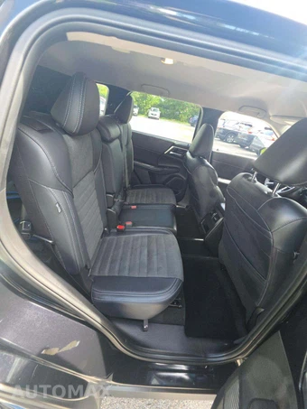 2024 Mitsubishi Outlander PHEV SE - miniatura 14