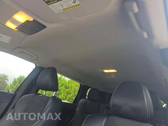 2024 Mitsubishi Outlander PHEV SE - miniatura 8