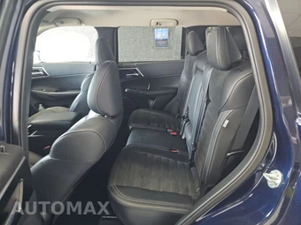 2024 Mitsubishi Outlander PHEV SE - miniatura 13