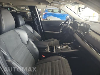2024 Mitsubishi Outlander PHEV SE - miniatura 8