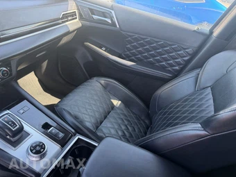 2024 Mitsubishi Outlander PHEV SEL - miniatura 12