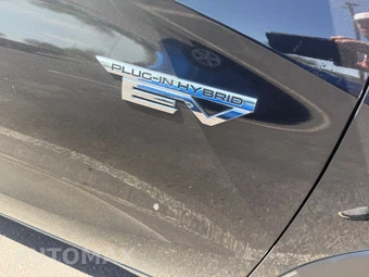2024 Mitsubishi Outlander PHEV SEL - miniatura 5