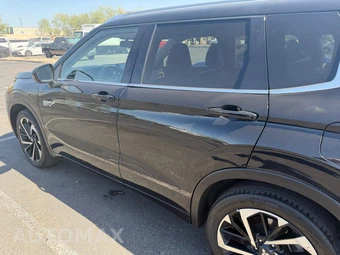 2024 Mitsubishi Outlander PHEV SEL - miniatura 7