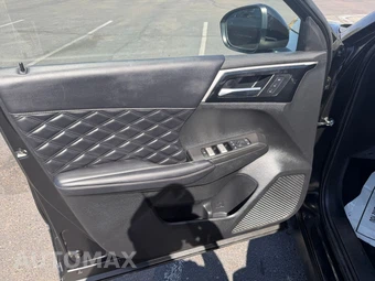 2024 Mitsubishi Outlander PHEV SEL - miniatura 8