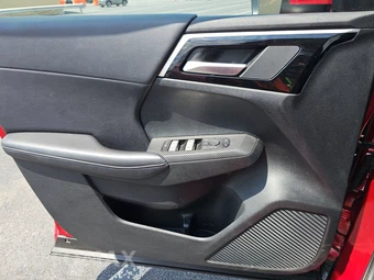 2024 Mitsubishi Outlander SE Black Edition - miniatura 15
