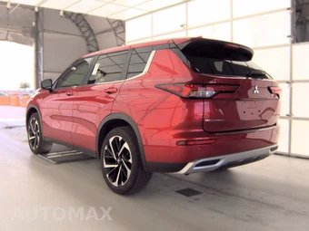 2024 Mitsubishi Outlander SE Black Edition - miniatura 8