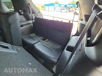2024 Mitsubishi Outlander SE - miniatura 11
