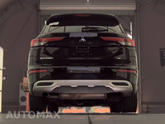 2024 Mitsubishi Outlander SE - miniatura 7