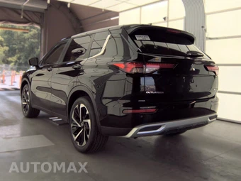 2024 Mitsubishi Outlander SE - miniatura 8