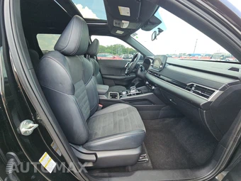 2024 Mitsubishi Outlander SE - miniatura 8
