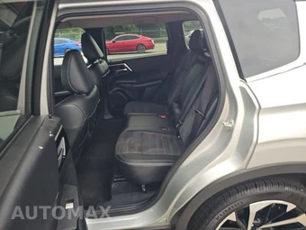 2024 Mitsubishi Outlander SE - miniatura 13