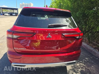 2024 Mitsubishi Outlander SE - miniatura 5