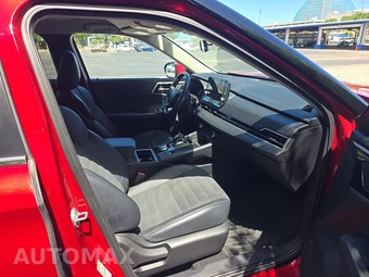 2024 Mitsubishi Outlander SE - miniatura 8