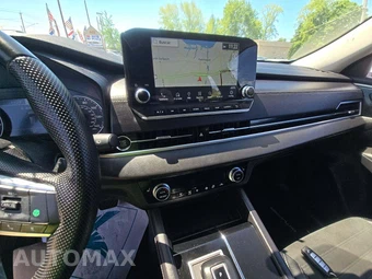 2024 Mitsubishi Outlander SE - miniatura 10