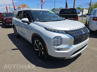 2024 Mitsubishi Outlander SE - miniatura 4
