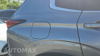 2024 Mitsubishi Outlander SE - miniatura 20