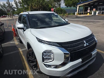 2024 Mitsubishi Outlander SE - miniatura 3