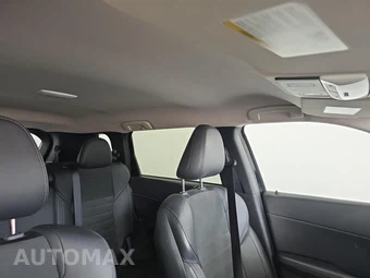 2024 Mitsubishi Outlander SE - miniatura 15