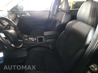 2024 Mitsubishi Outlander SE - miniatura 6