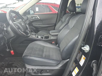 2024 Mitsubishi Outlander SE - miniatura 7
