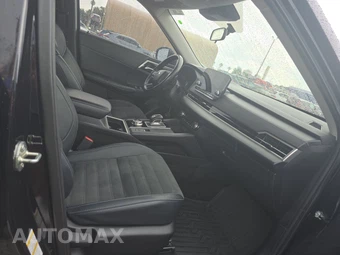 2024 Mitsubishi Outlander SE - miniatura 8