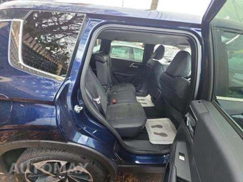 2024 Mitsubishi Outlander SE - miniatura 17