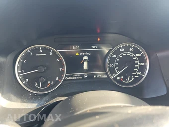 2024 Mitsubishi Outlander SE - miniatura 12