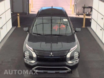 2024 Mitsubishi Outlander SE - miniatura 2