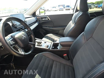 2024 Mitsubishi Outlander SE - miniatura 7