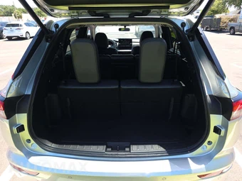 2024 Mitsubishi Outlander SE - miniatura 15