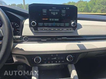 2024 Mitsubishi Outlander SEL Black Edition - miniatura 11