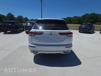 2024 Mitsubishi Outlander SEL Black Edition - miniatura 4