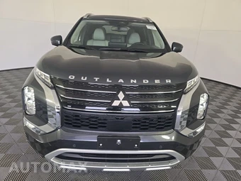 2024 Mitsubishi Outlander SEL - miniatura 2