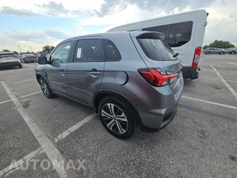 2024 Mitsubishi Outlander Sport 2.0 ES - miniatura 6