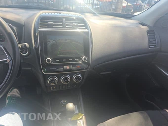 2024 Mitsubishi Outlander Sport 2.0 ES - miniatura 11