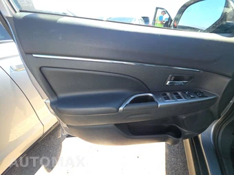 2024 Mitsubishi Outlander Sport 2.0 ES - miniatura 15