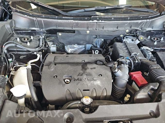 2024 Mitsubishi Outlander Sport 2.0 ES - miniatura 15