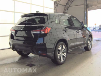2024 Mitsubishi Outlander Sport 2.0 ES - miniatura 4