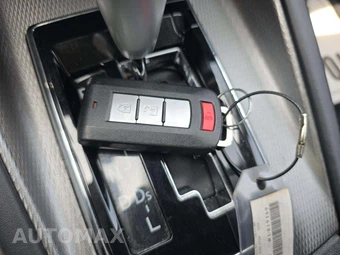 2024 Mitsubishi Outlander Sport 2.0 ES - miniatura 5
